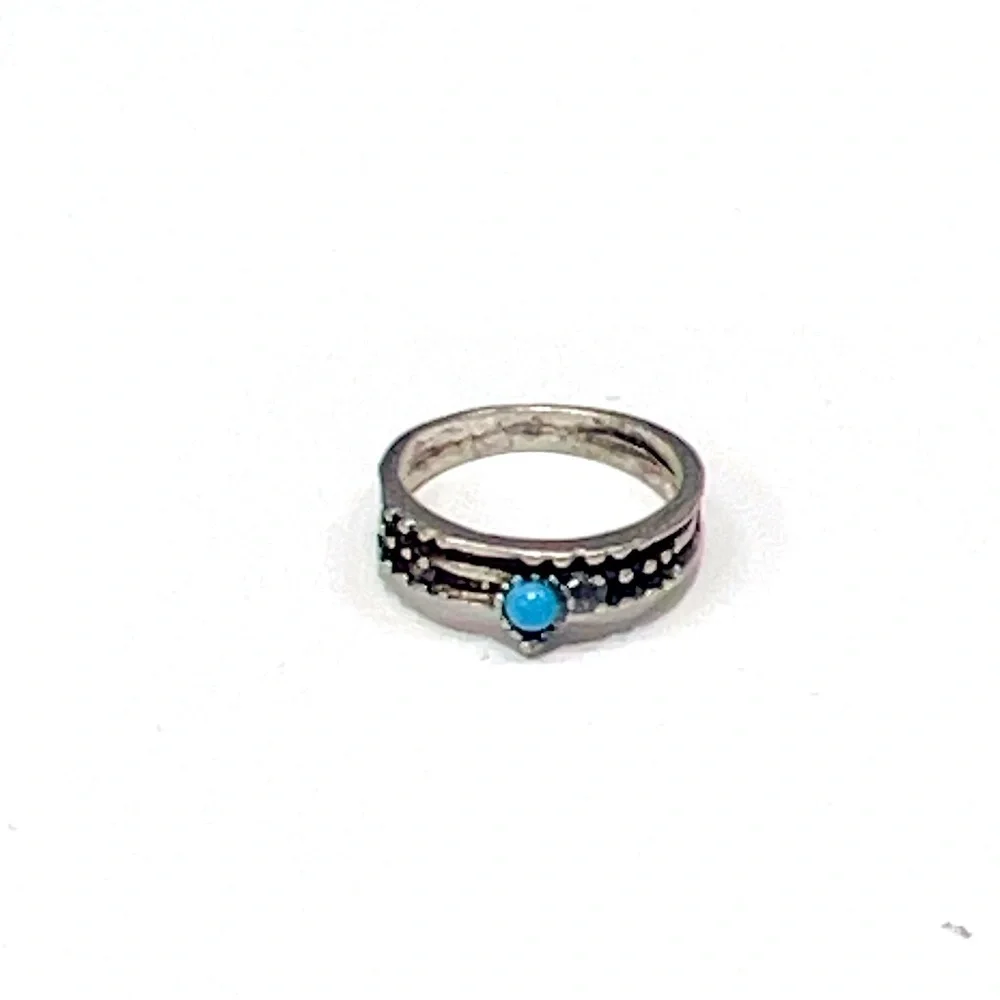 Simple vintage band turquoise faux stone